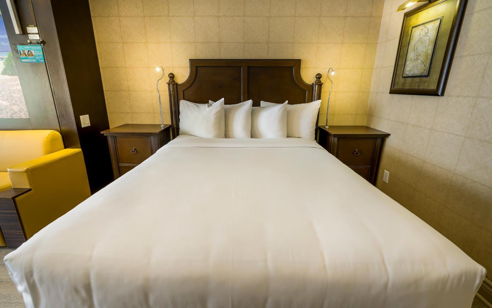 Lhotelquebec Екстериор снимка